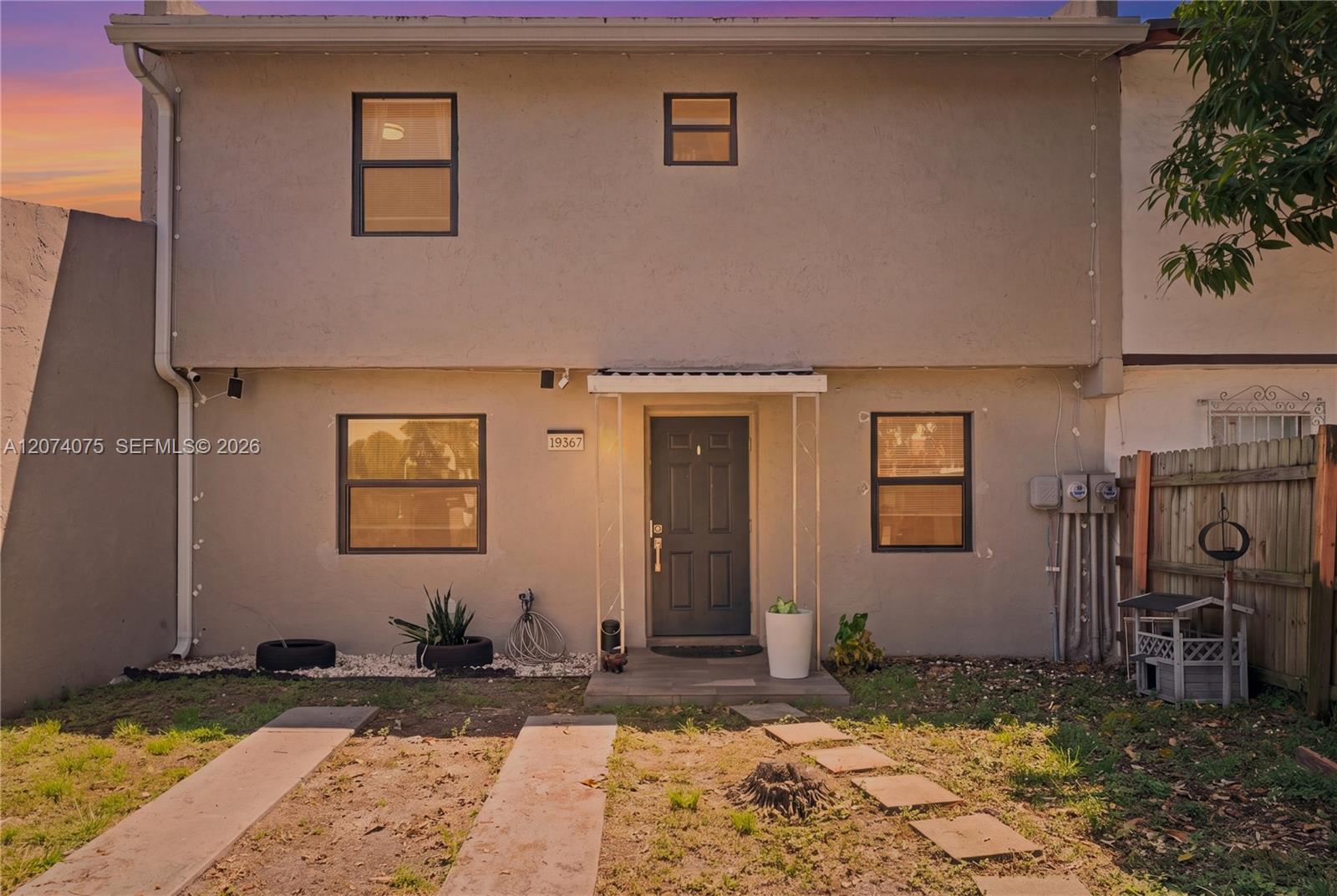 19367 NW 45th Ave, Miami Gardens FL 33055
