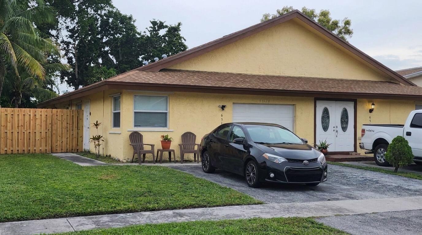 6534 HARBOUR Road, North Lauderdale FL 33068