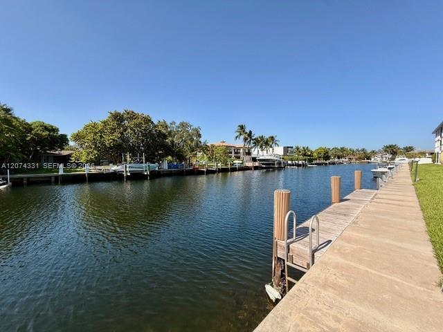 455 Paradise Isle Blvd # 109, Hallandale Beach FL 33009