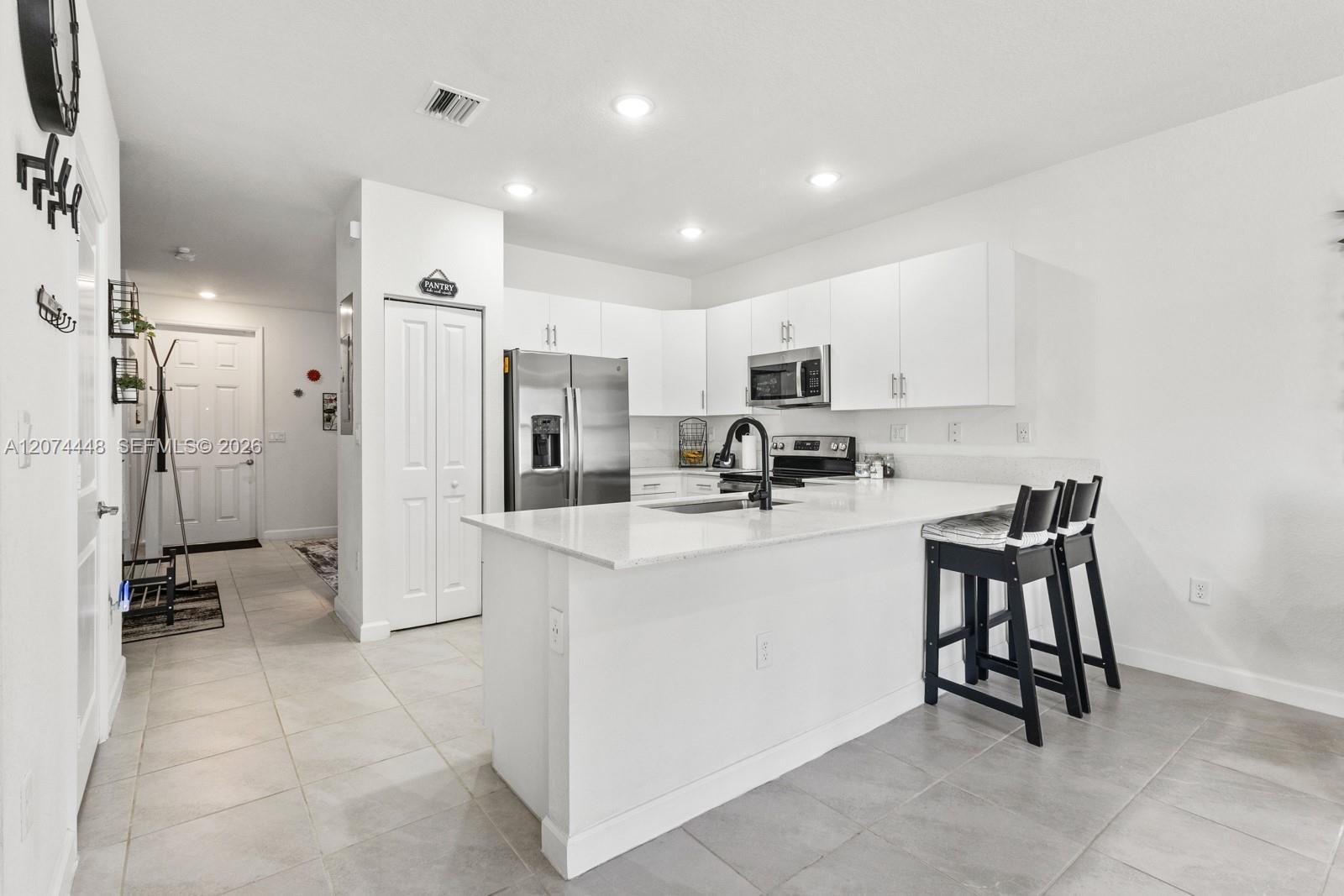11438 W 34th Ct # 11438, Hialeah FL 33018