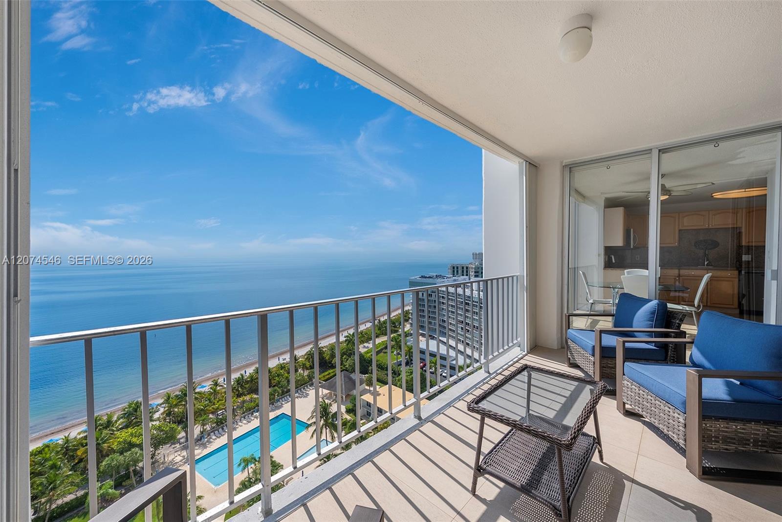 881 Ocean Dr # 16F, Key Biscayne FL 33149