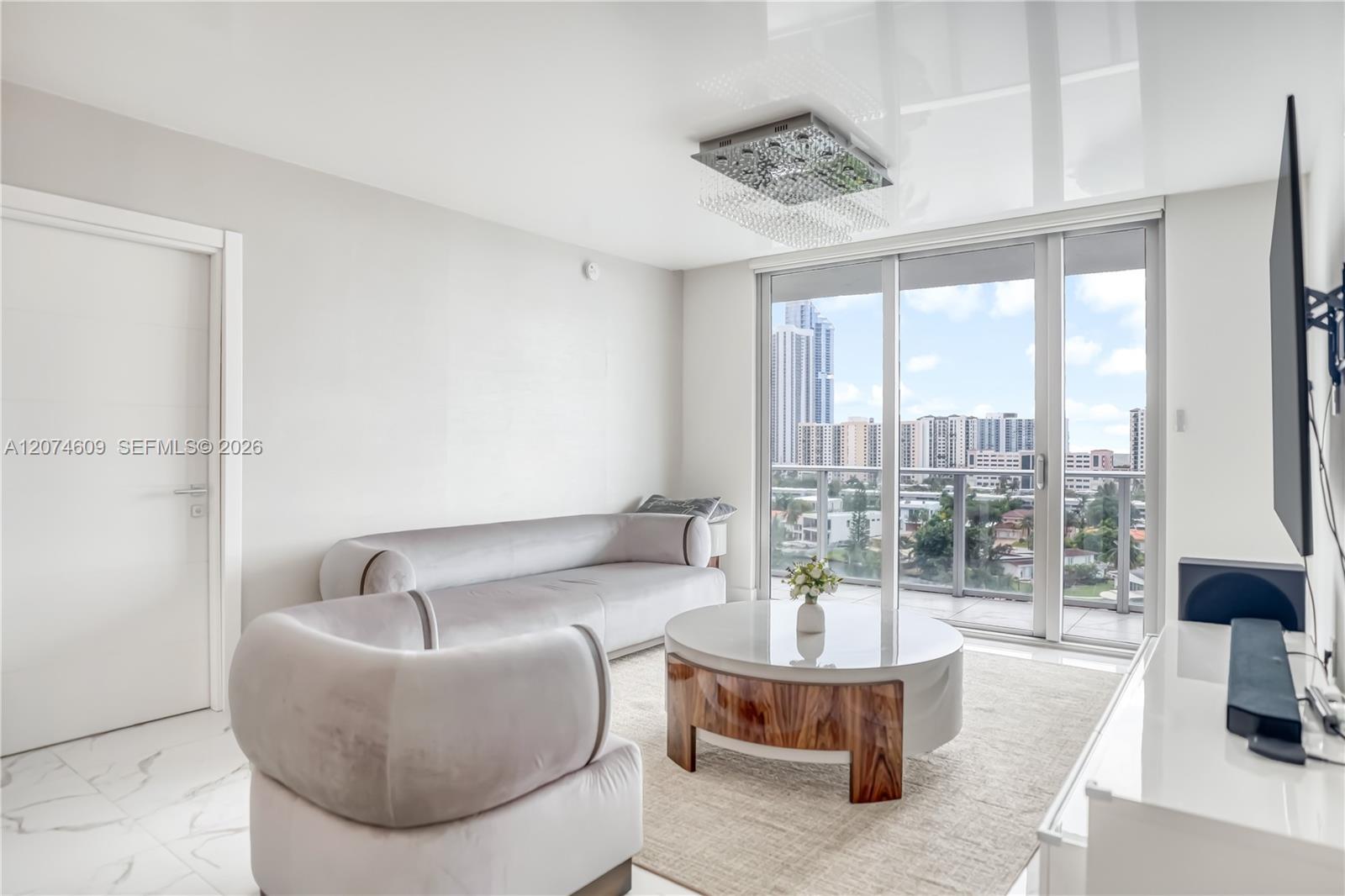 330 Sunny Isles Blvd # 906, Sunny Isles Beach FL 33160