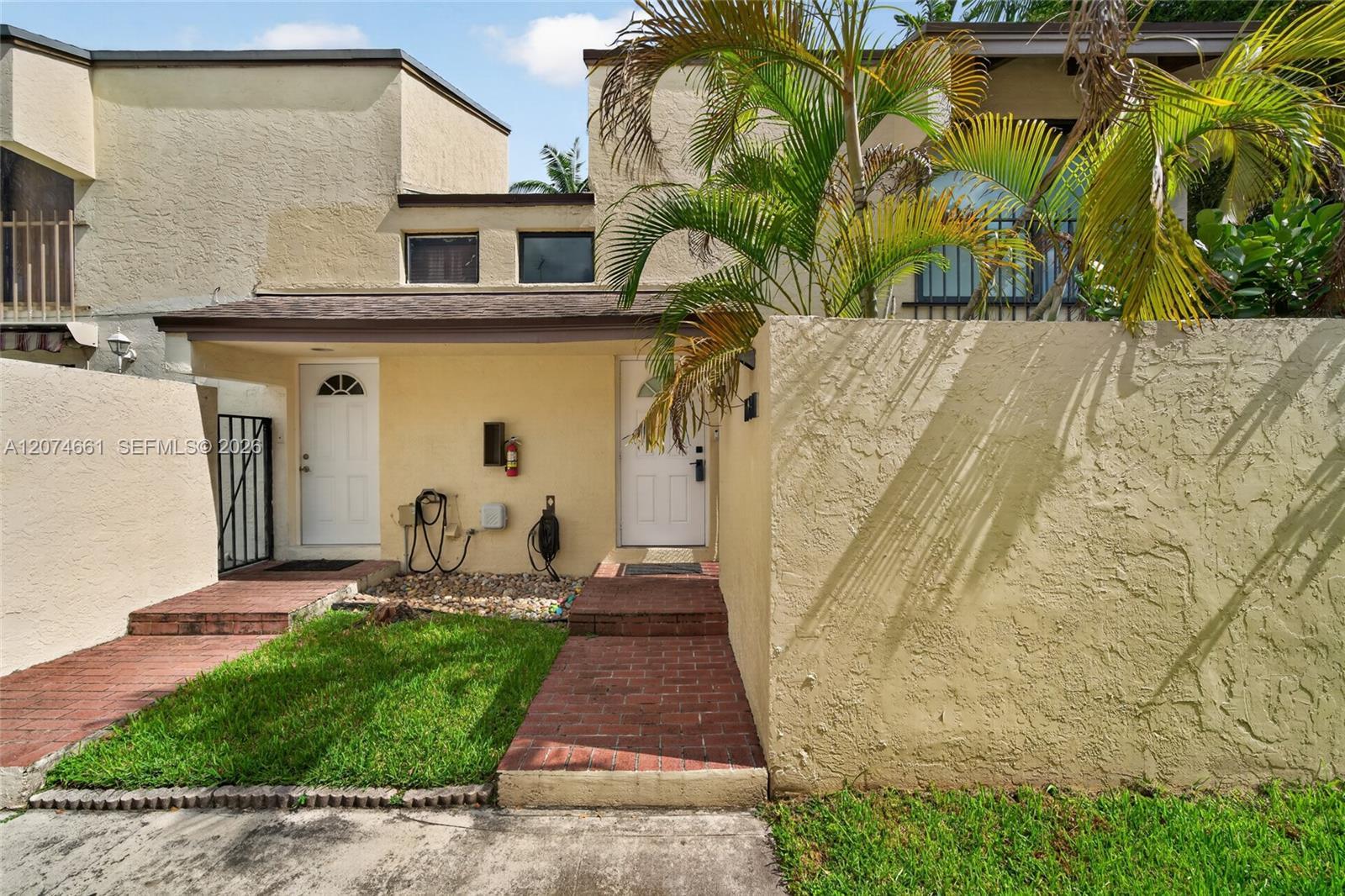 15811 SW 91st Ct # B, Palmetto Bay FL 33157