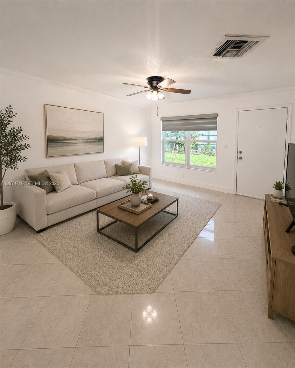 15342 SW 72nd St # 14, Miami FL 33193