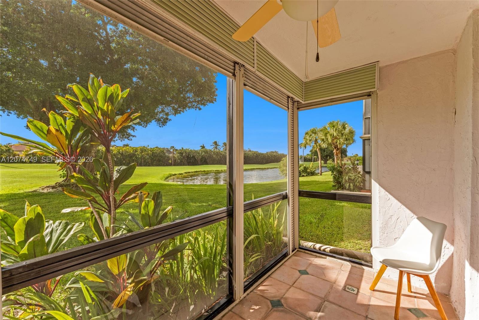 9811 N Hollybrook Lake Dr # 103, Pembroke Pines FL 33025