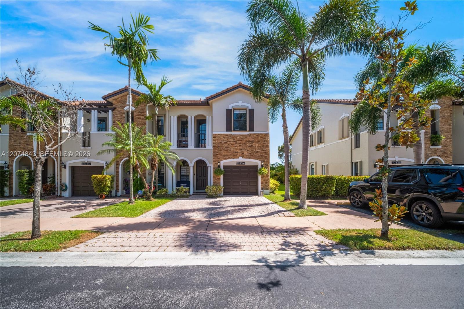 10334 NW 30th Ter, Doral FL 33172