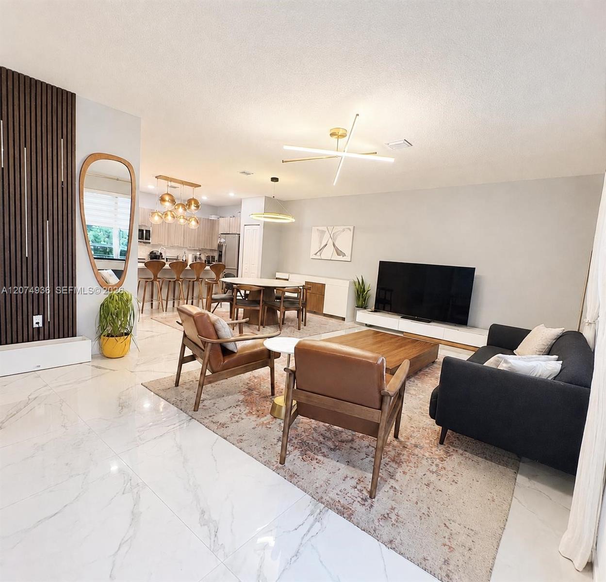 4619 NW 84th Ave, Doral FL 33166