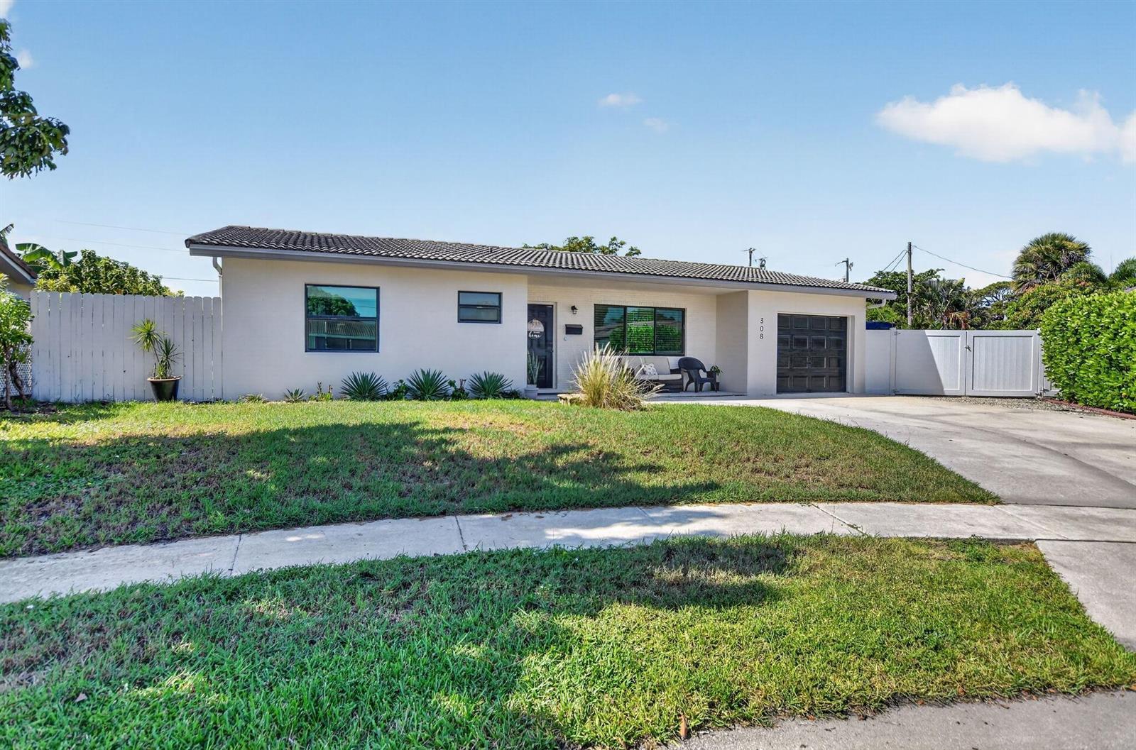 308 SE 2nd Street, Deerfield Beach FL 33441