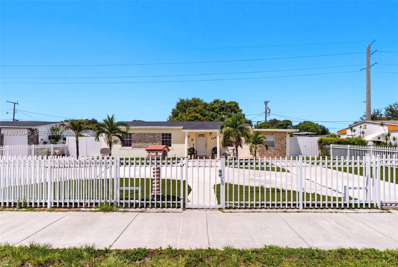 15850 NW 18th Pl, Miami Gardens FL 33054