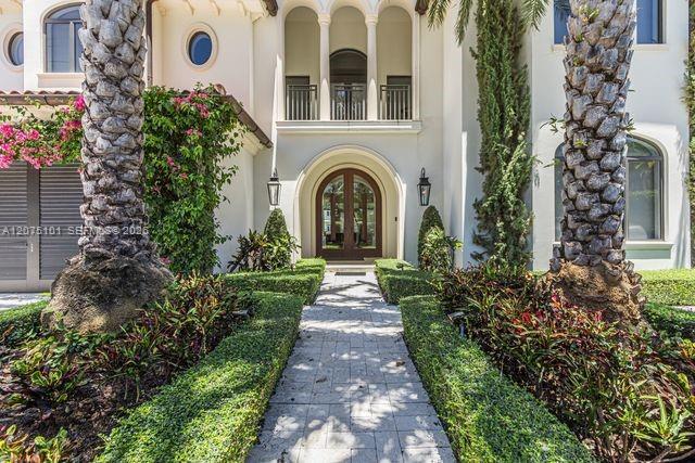 2627 Castilla Isle, Fort Lauderdale FL 33301