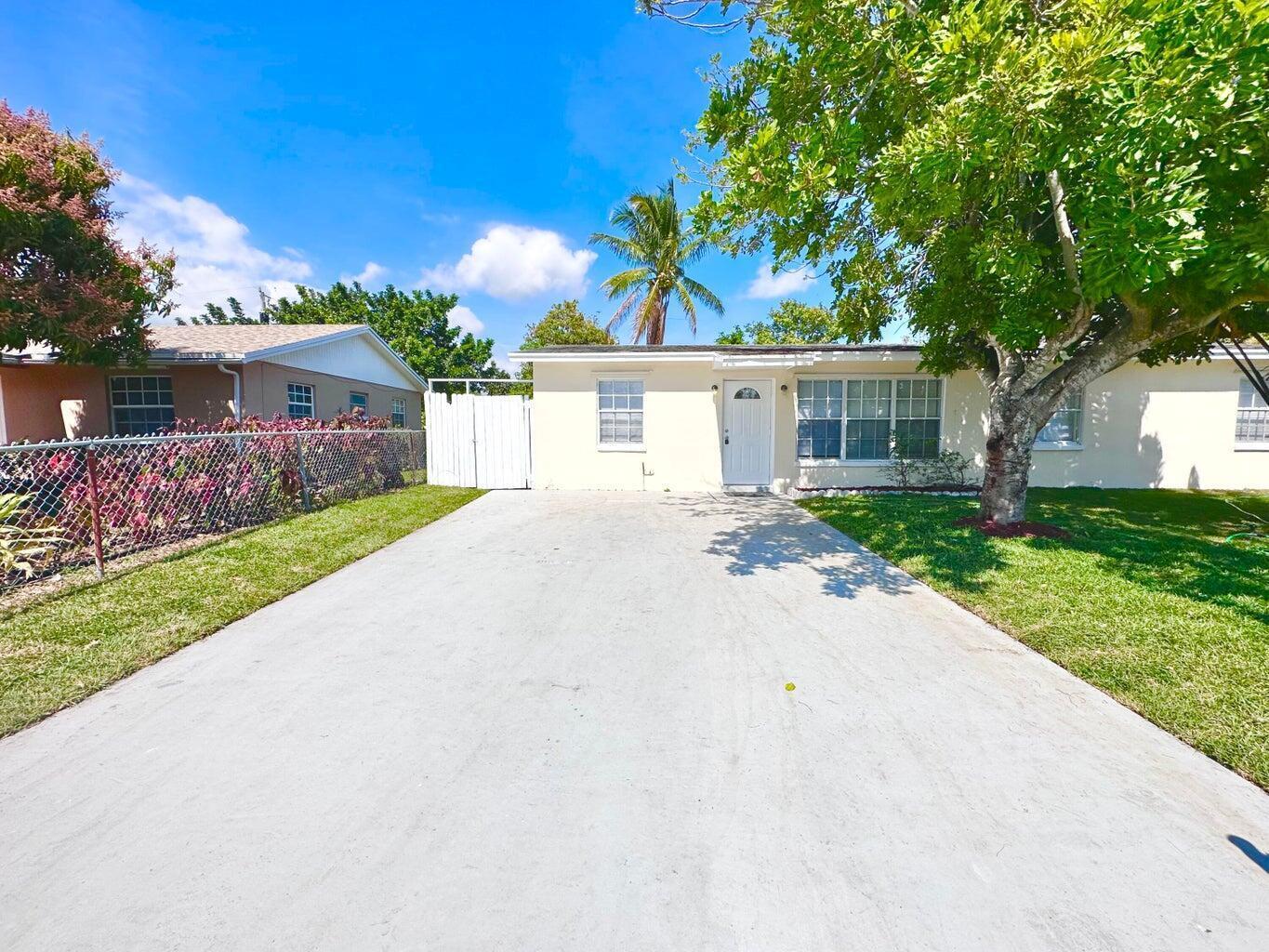 4845 Andros Drive, West Palm Beach FL 33407