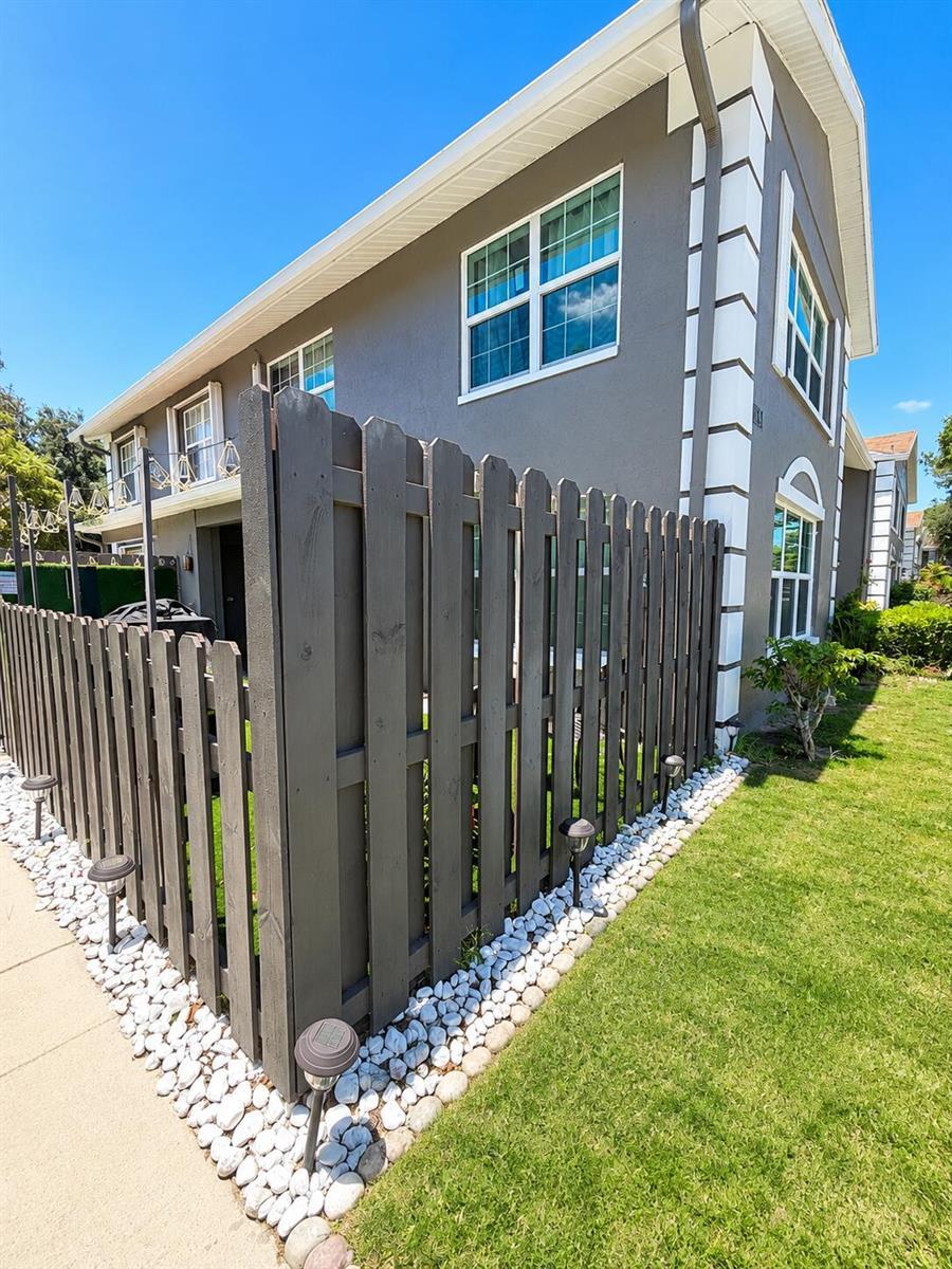 5094 Society Place W Unit i, West Palm Beach FL 33415