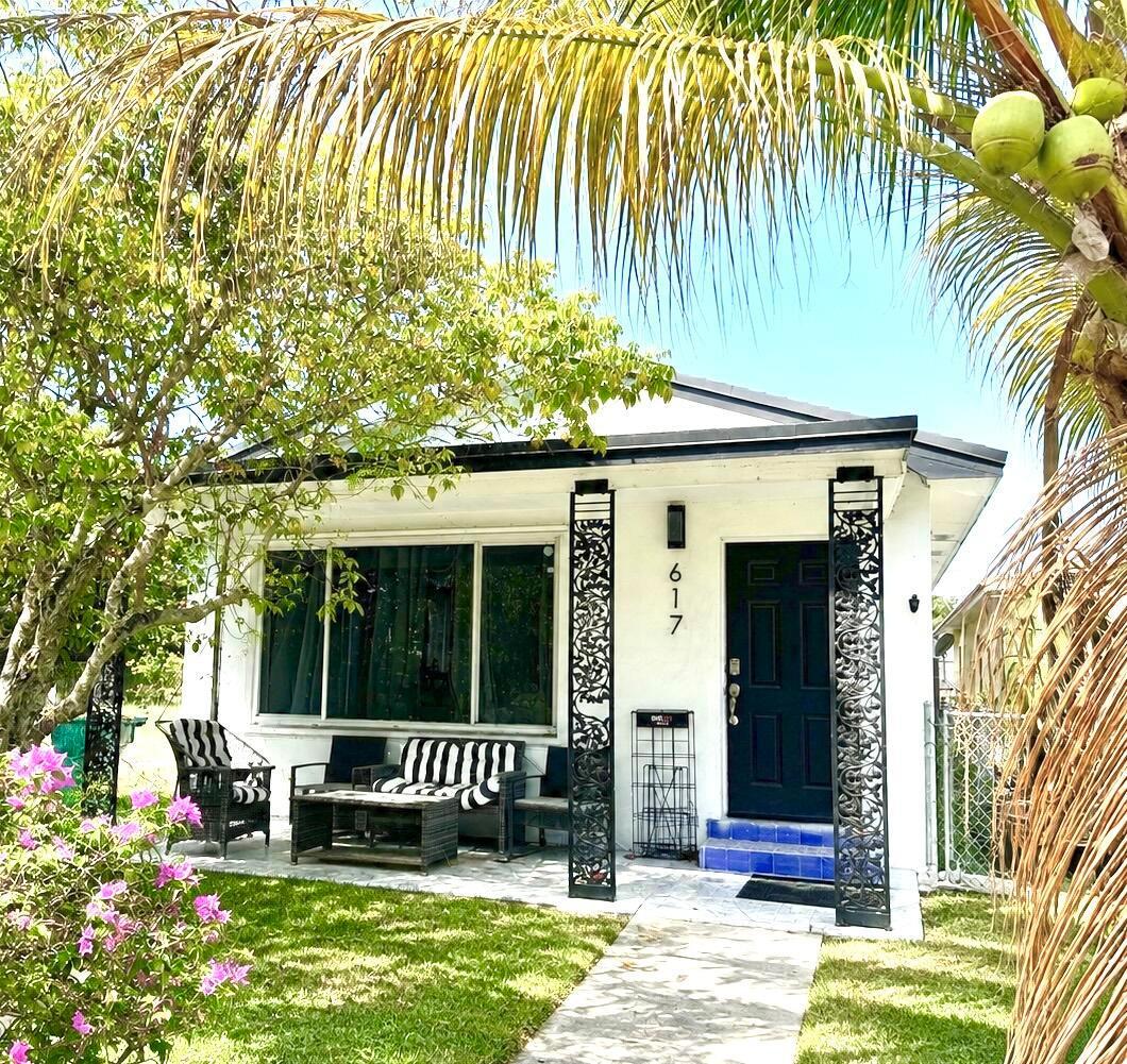 617 N D Street, FL 33460