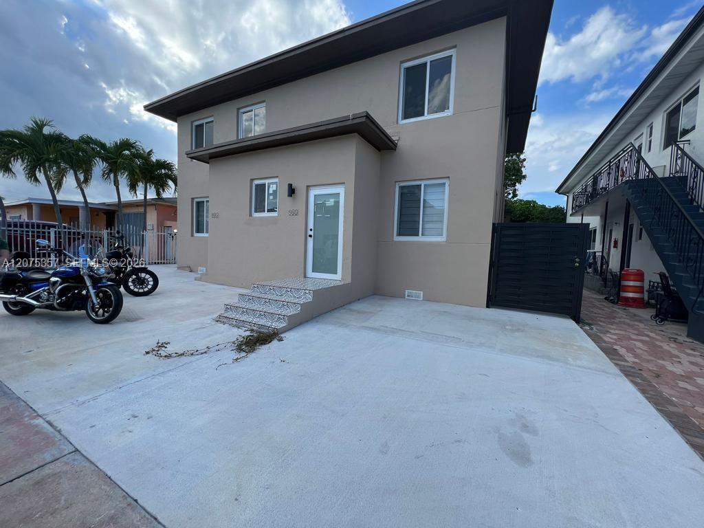 945 79th Ter # 101, Miami Beach FL 33141