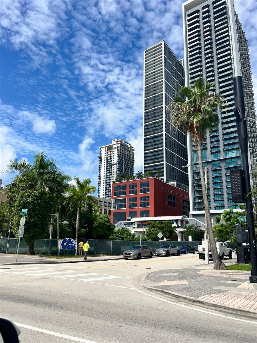 Miami, FL