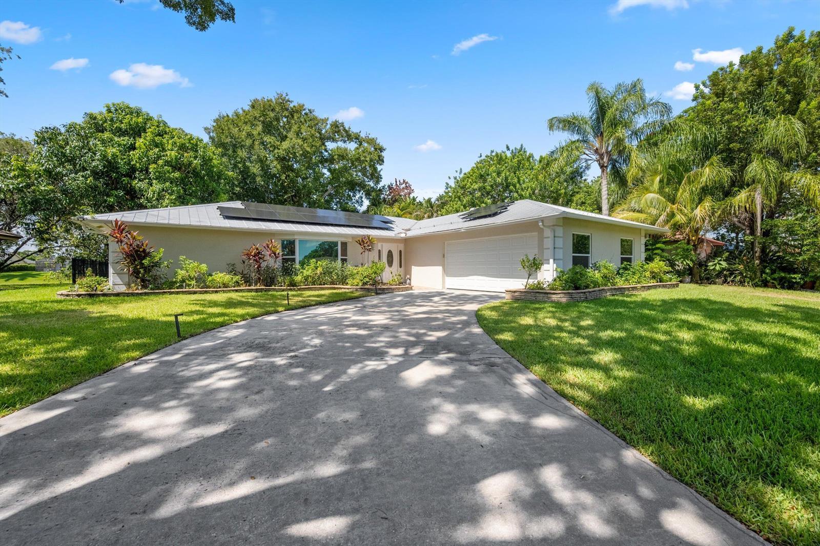 1233 Mystic Way, Wellington FL 33414