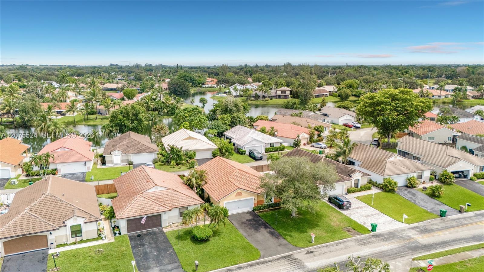 15071 S Waterford Dr # 15071, Davie FL 33331