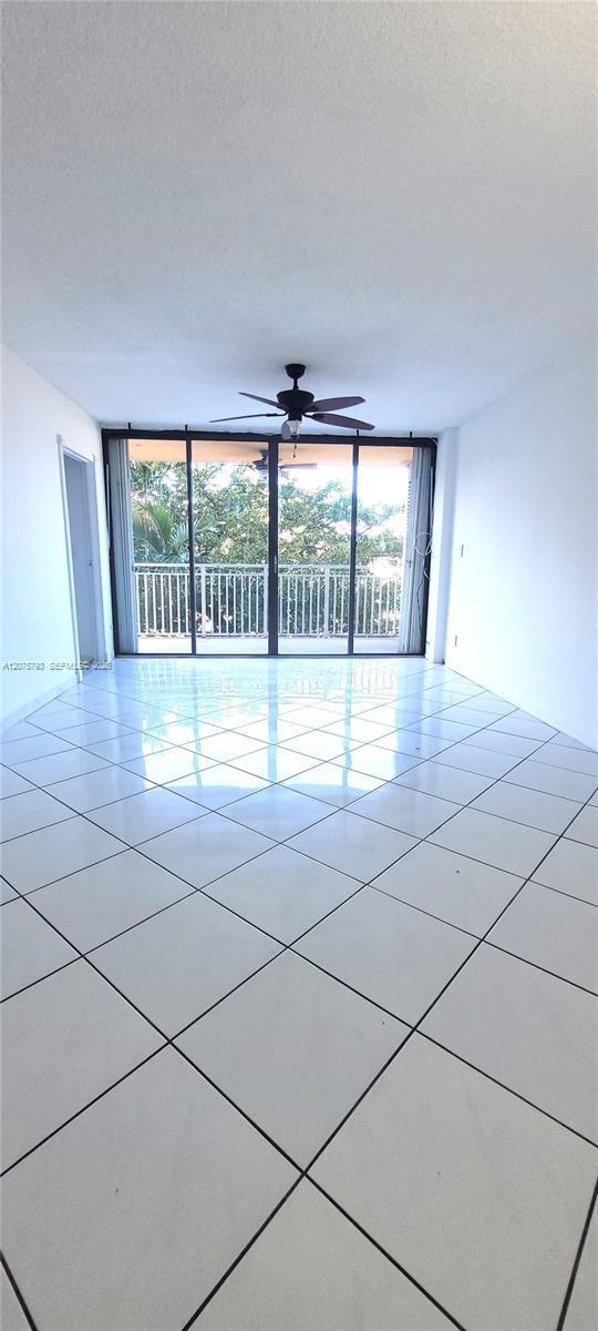 2450 NE 135th St # 206, North Miami FL 33181