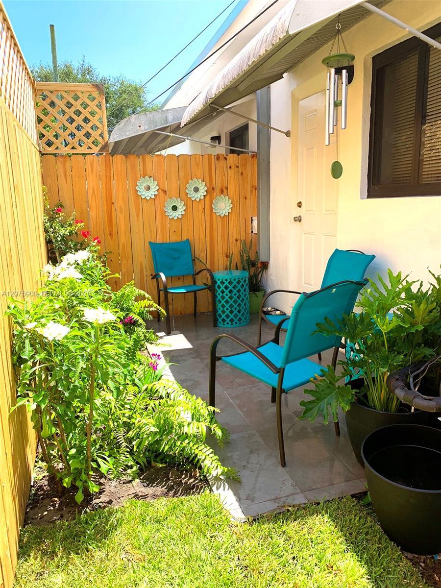 Miami, FL