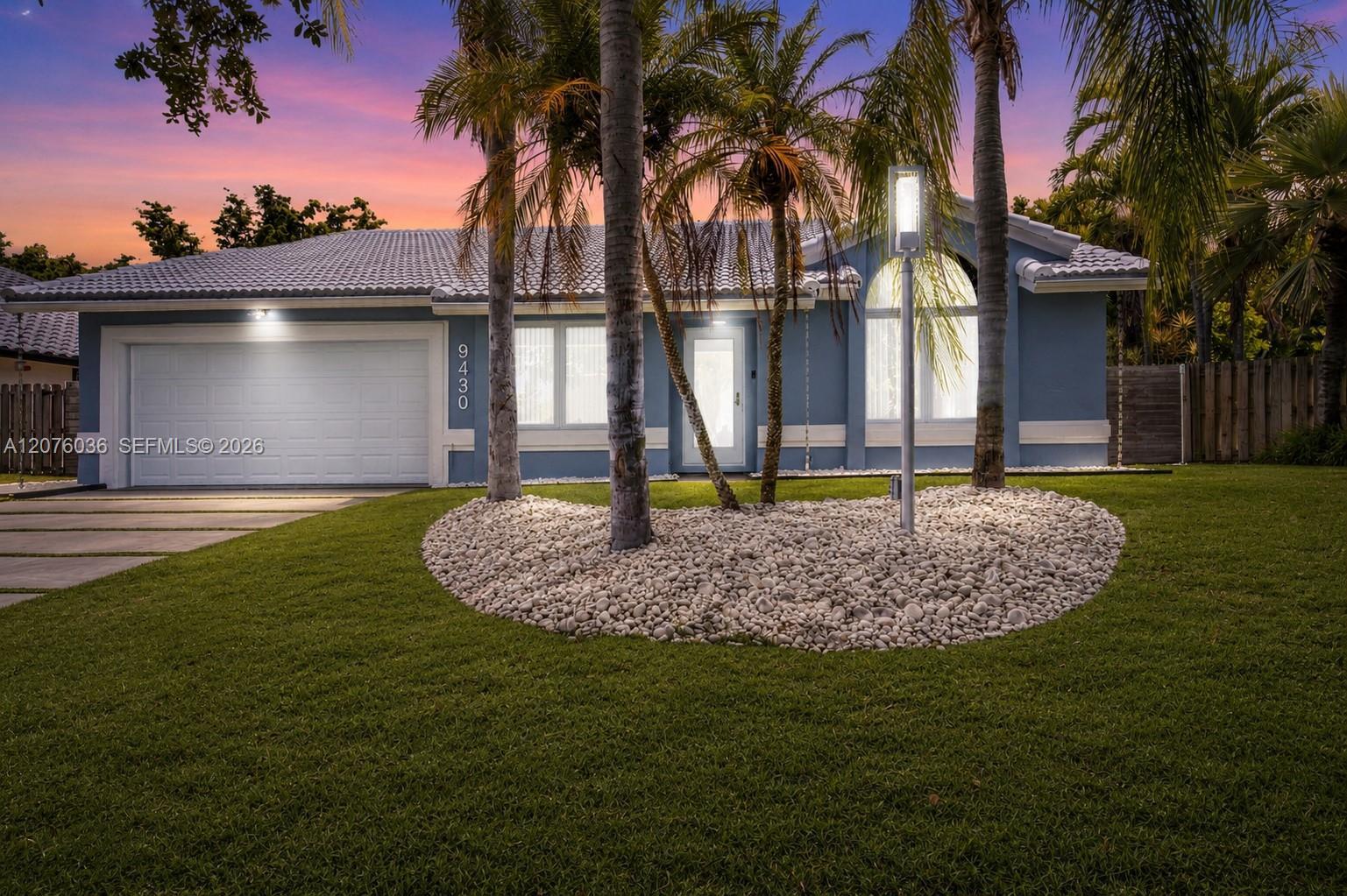 9430 SW 215th Ln, Cutler Bay FL 33189
