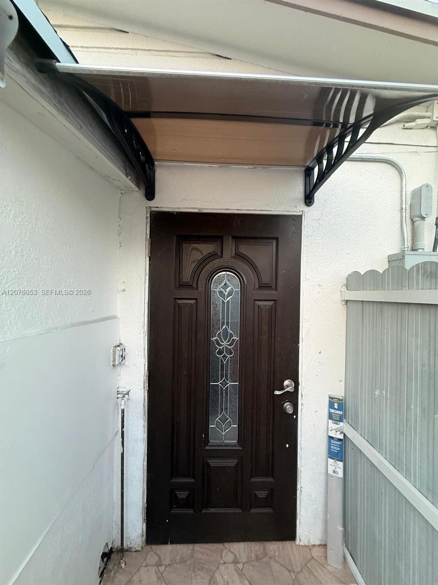 500 E 54th St # B, Hialeah FL 33013