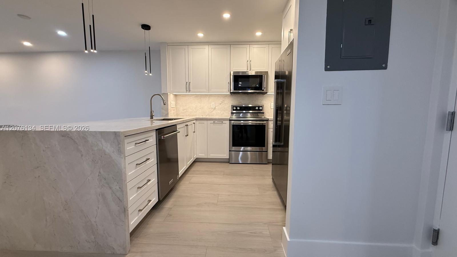 7840 Camino Real # 405, Miami FL 33143