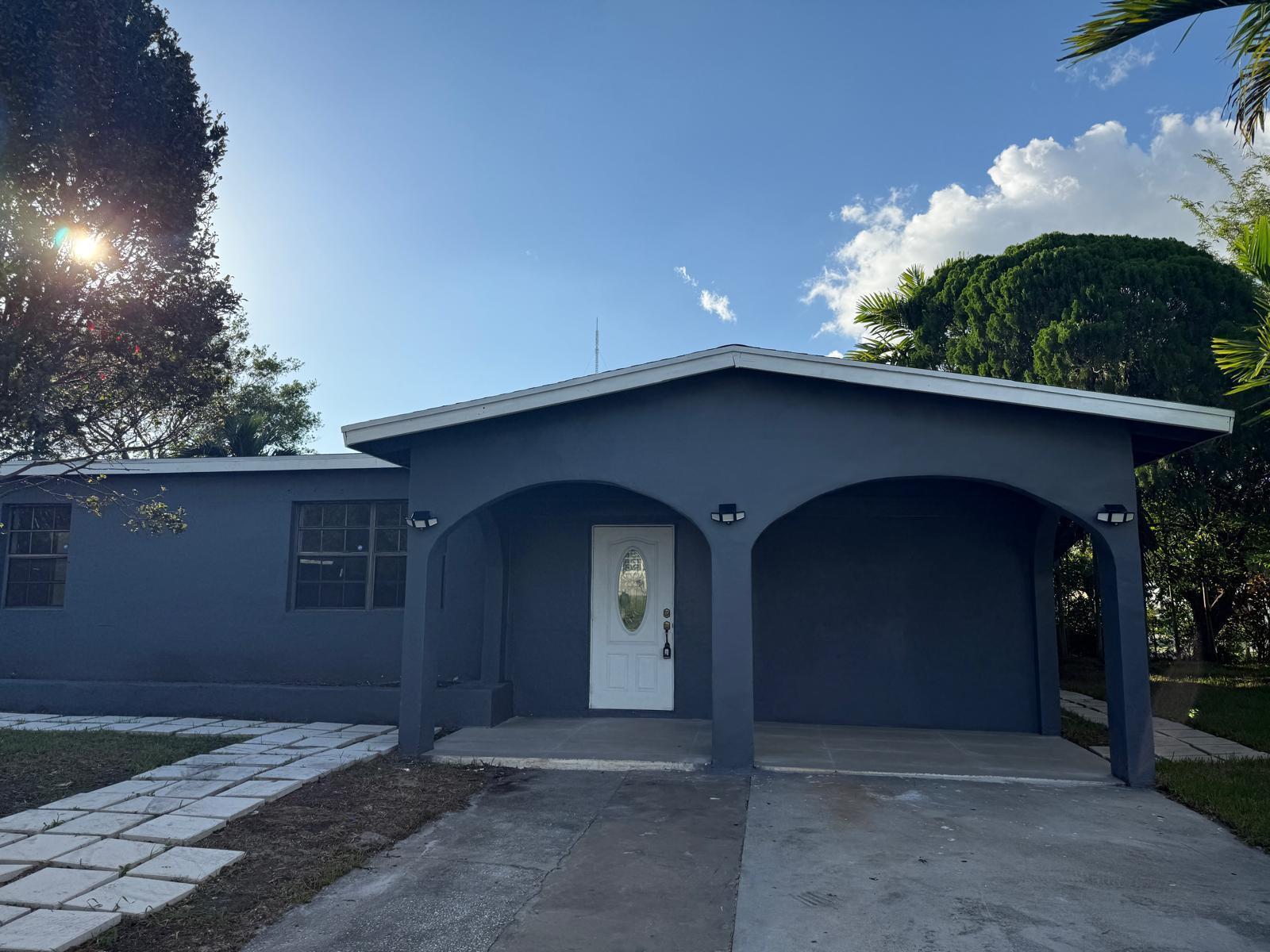 4400 SW 36TH Street, West Park FL 33023