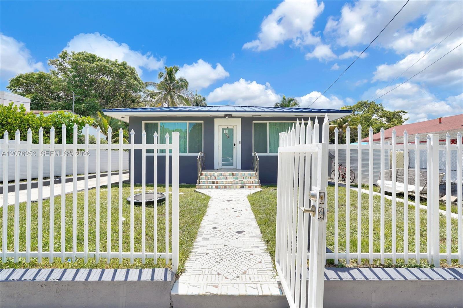 160 NW 45th St # 2, Miami FL 33127