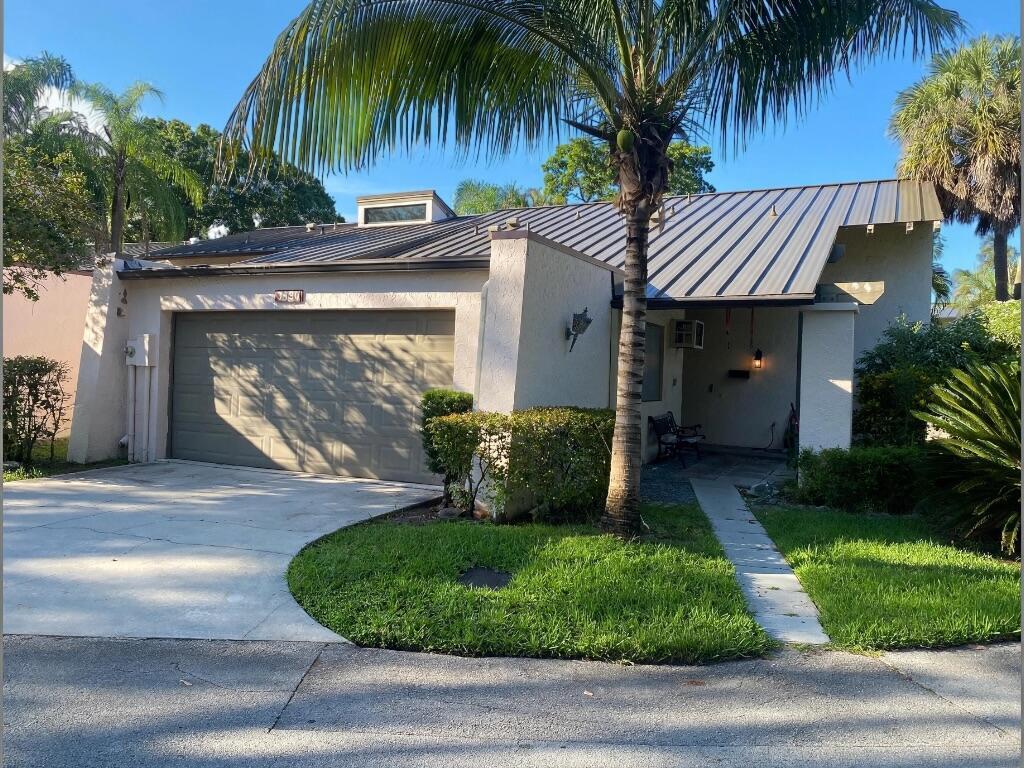 3400 SPRING BLUFF Place # 49, Lauderhill FL 33319