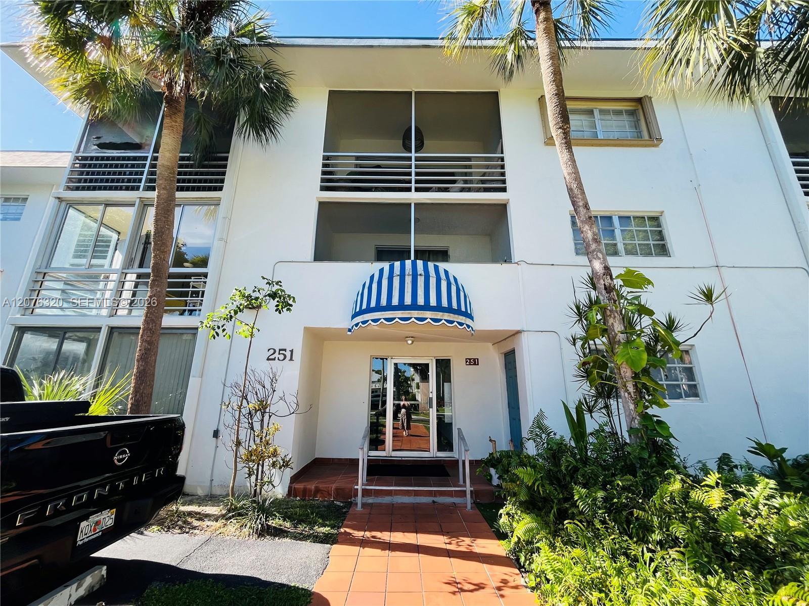 251 Galen Dr # 101E, Key Biscayne FL 33149