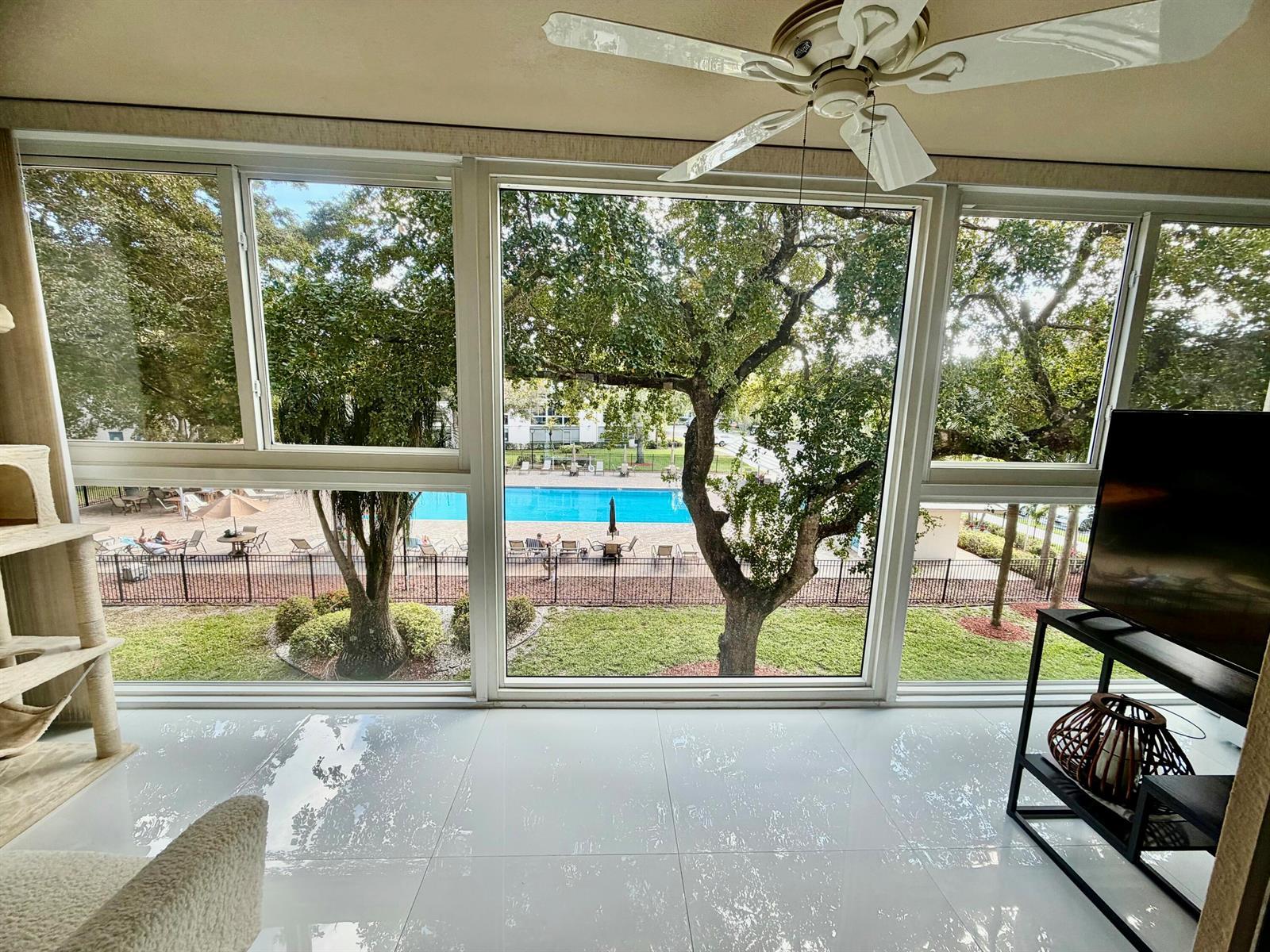 2004 GRANADA Drive # M3, Coconut Creek FL 33066