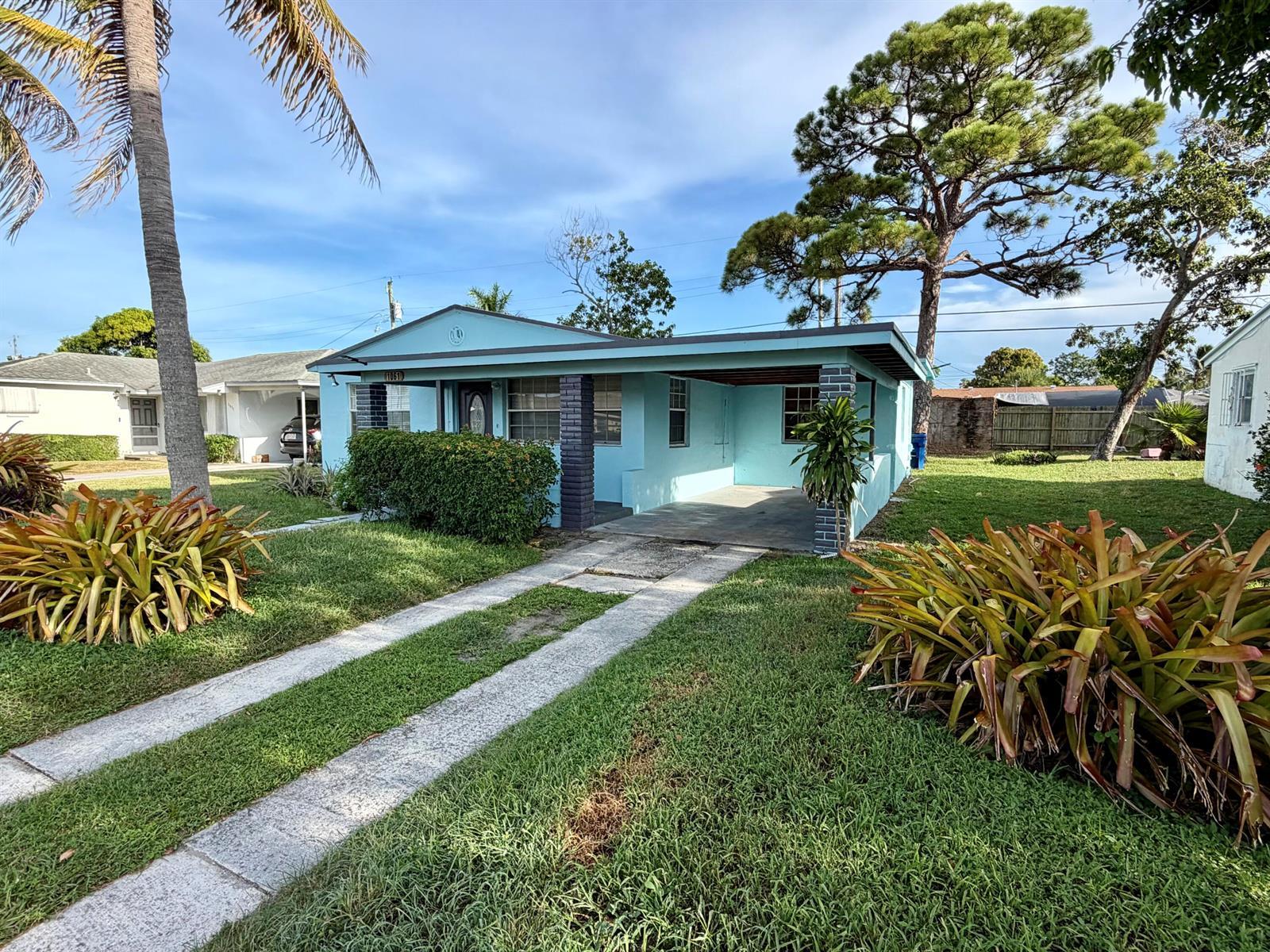 1061 W 4TH Street, Riviera Beach FL 33404
