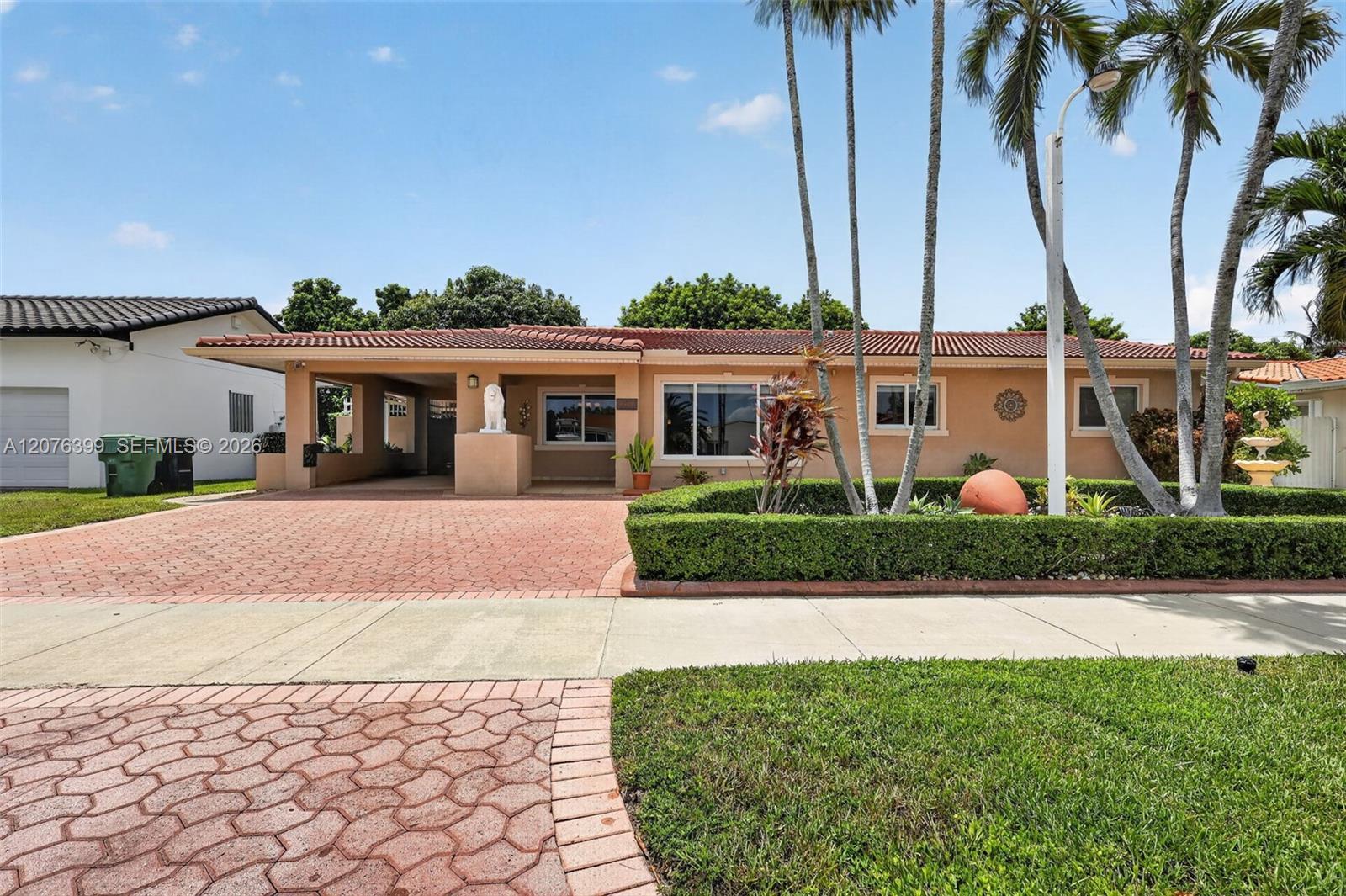 8936 SW 11th St, Miami FL 33174