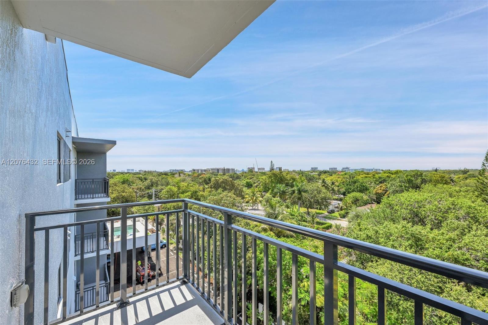 840 NE 130th St # 508, North Miami FL 33161