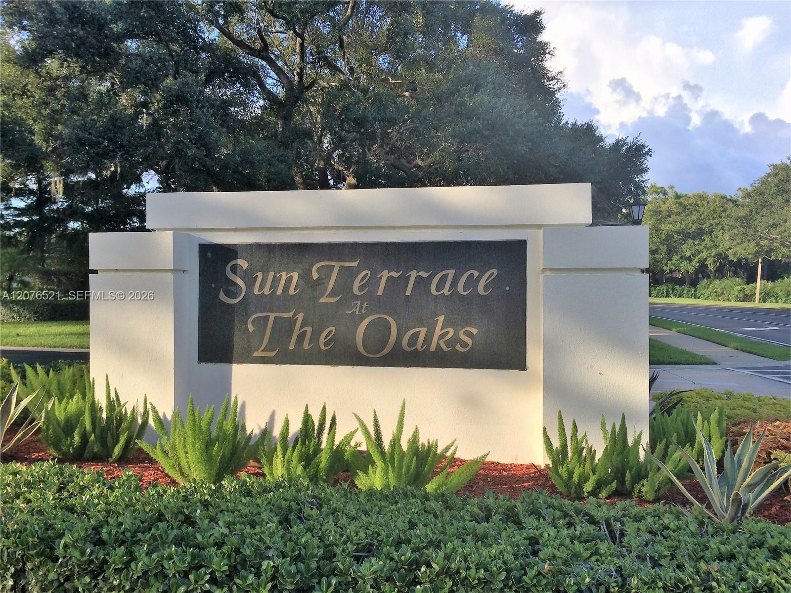 4802 Water Oak Ct, Palm Beach Gardens FL 33410