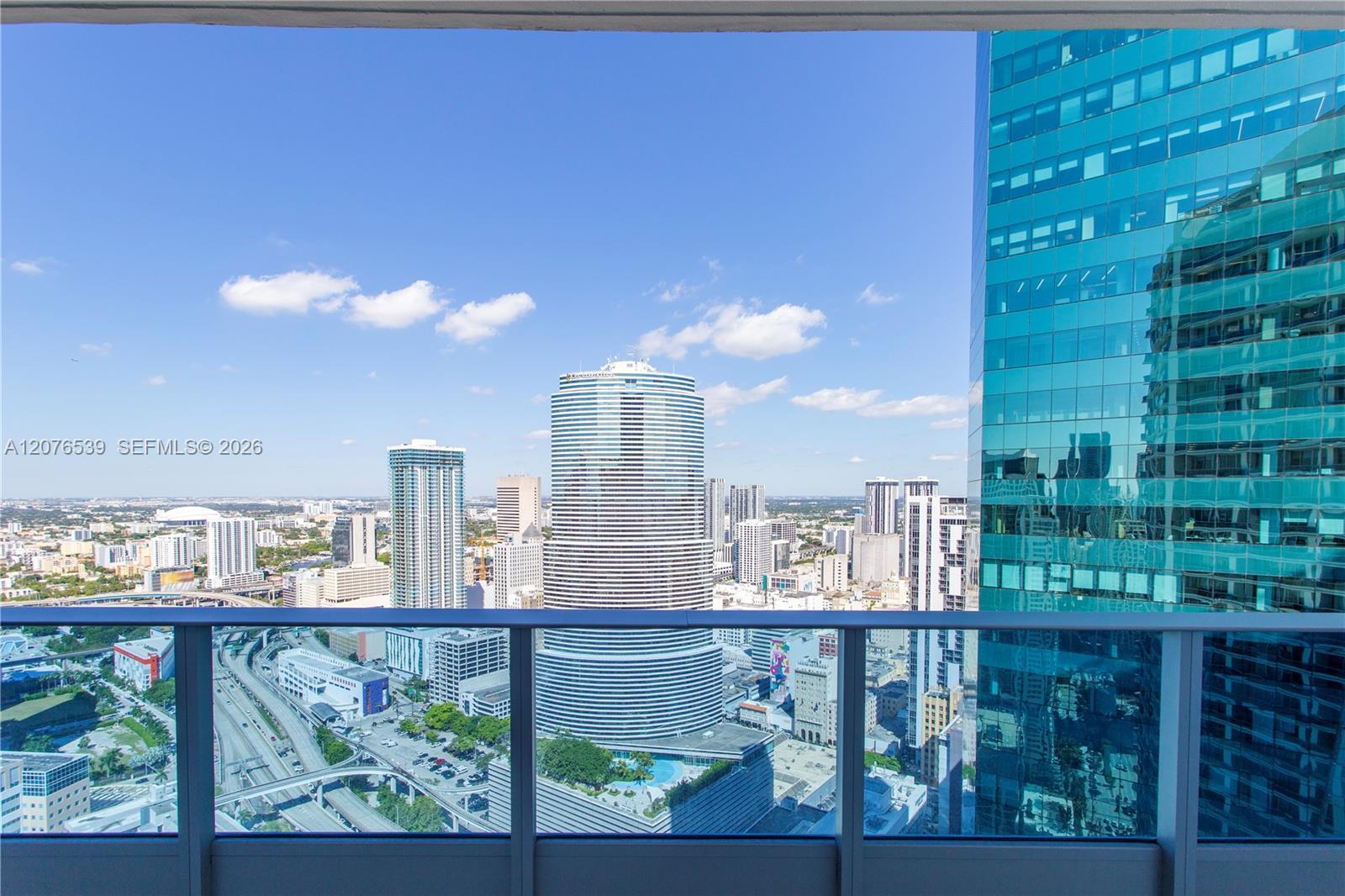 200 BISCAYNE BLVD WY # 4512, Miami FL 33131