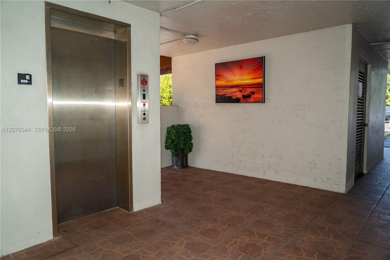 854 NW 87th Ave # 405, Miami FL 33172
