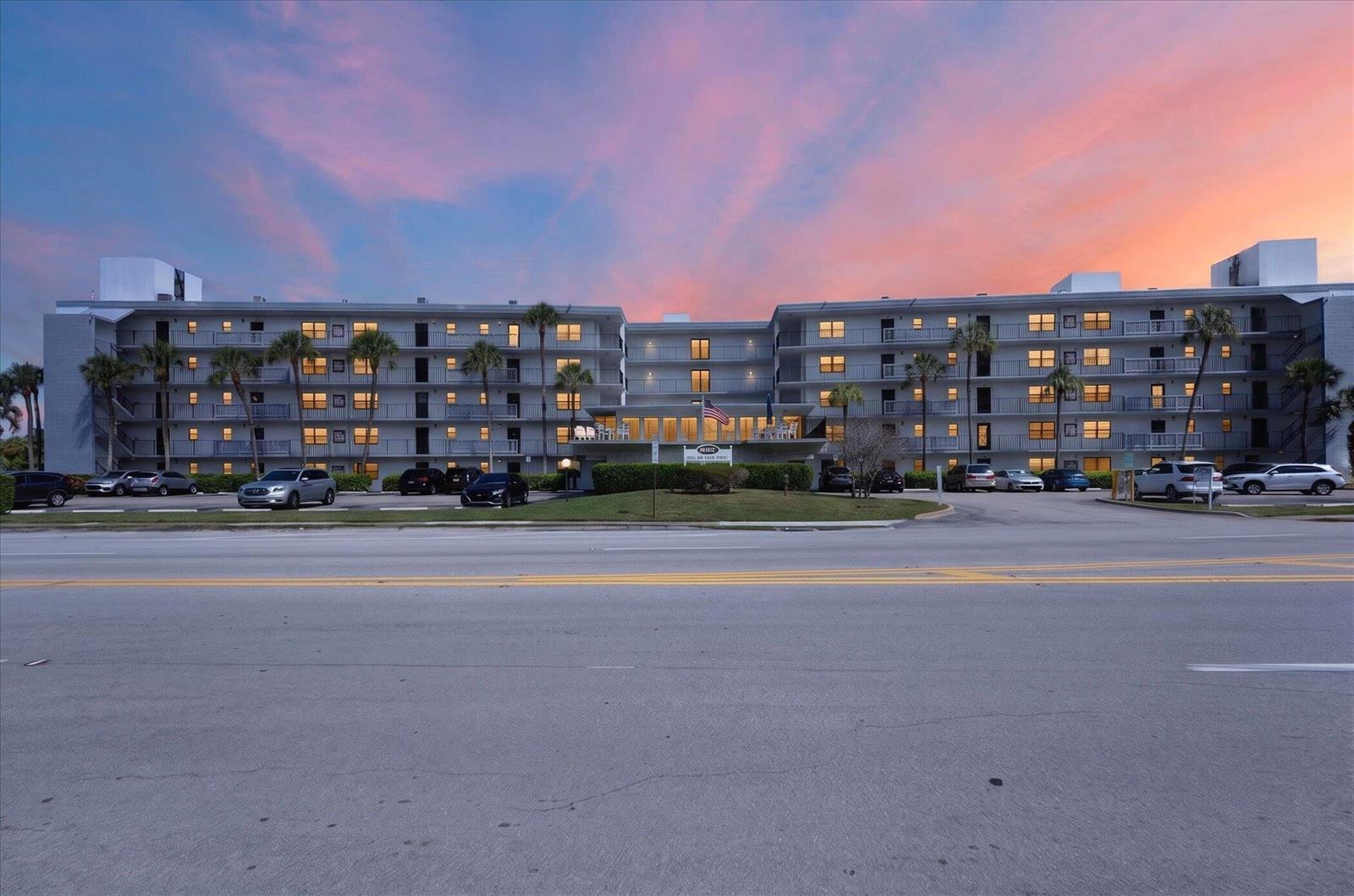 9235 SW 8th Street, Boca Raton FL 33428