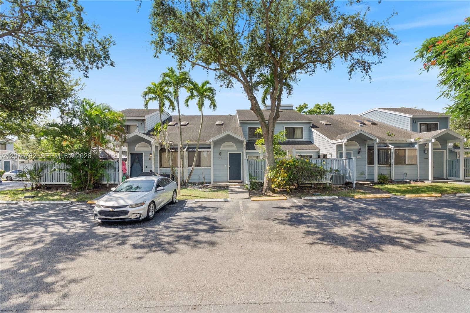 2019 Winners Cir, North Lauderdale FL 33068