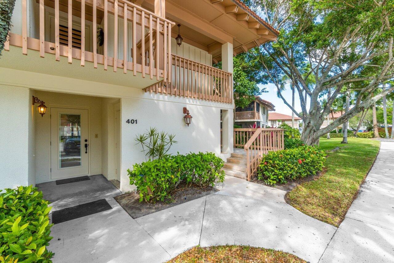 401 BRACKENWOOD Lane S, Palm Beach Gardens FL 33418