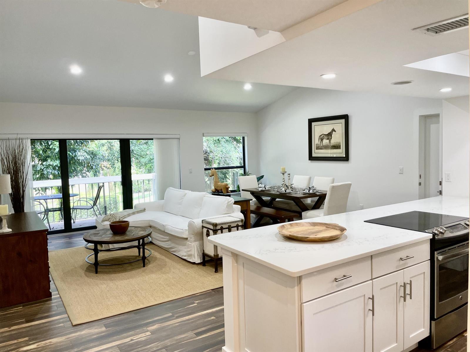 11863 WIMBLEDON Circle # 546, Wellington FL 33414