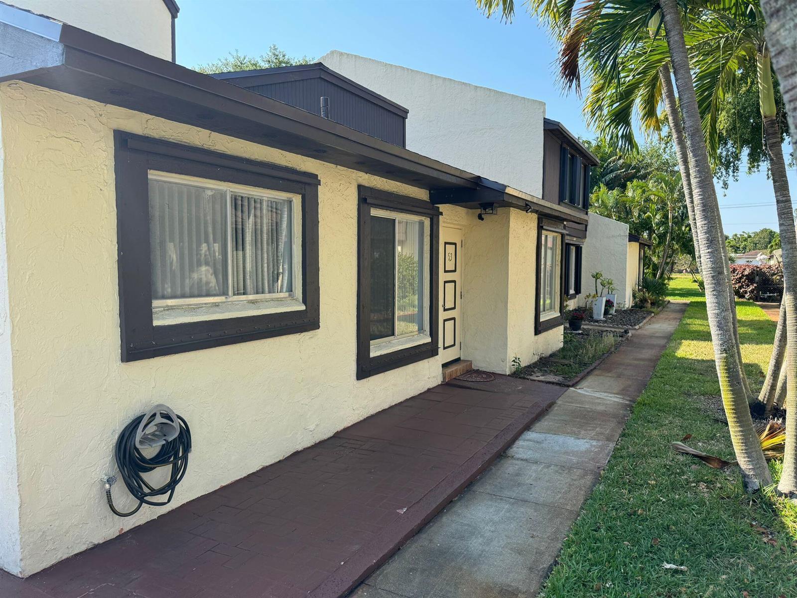 5288 BOSQUE Lane # 53, West Palm Beach FL 33415
