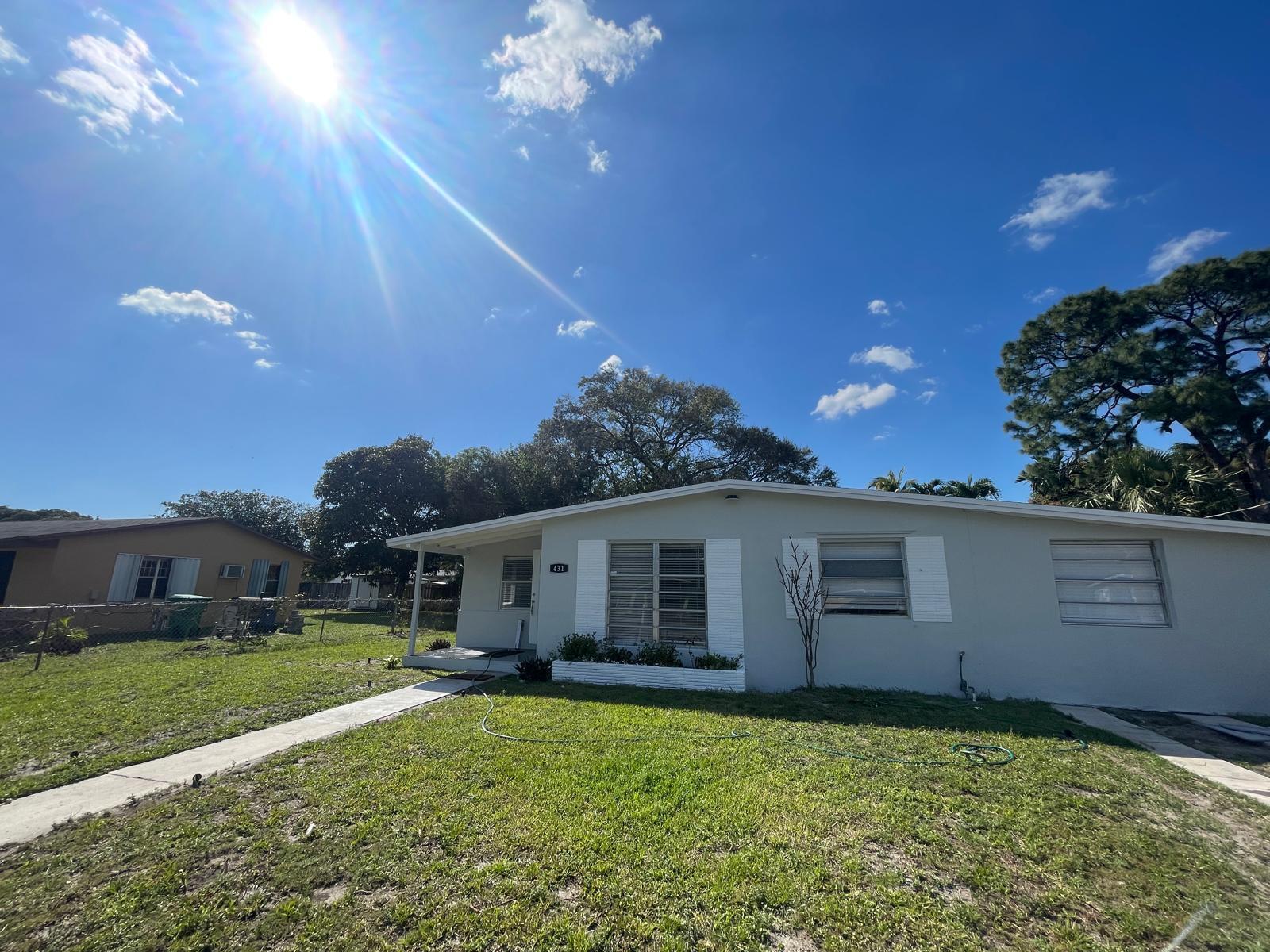 431 NW 33RD Terrace, Lauderhill FL 33311