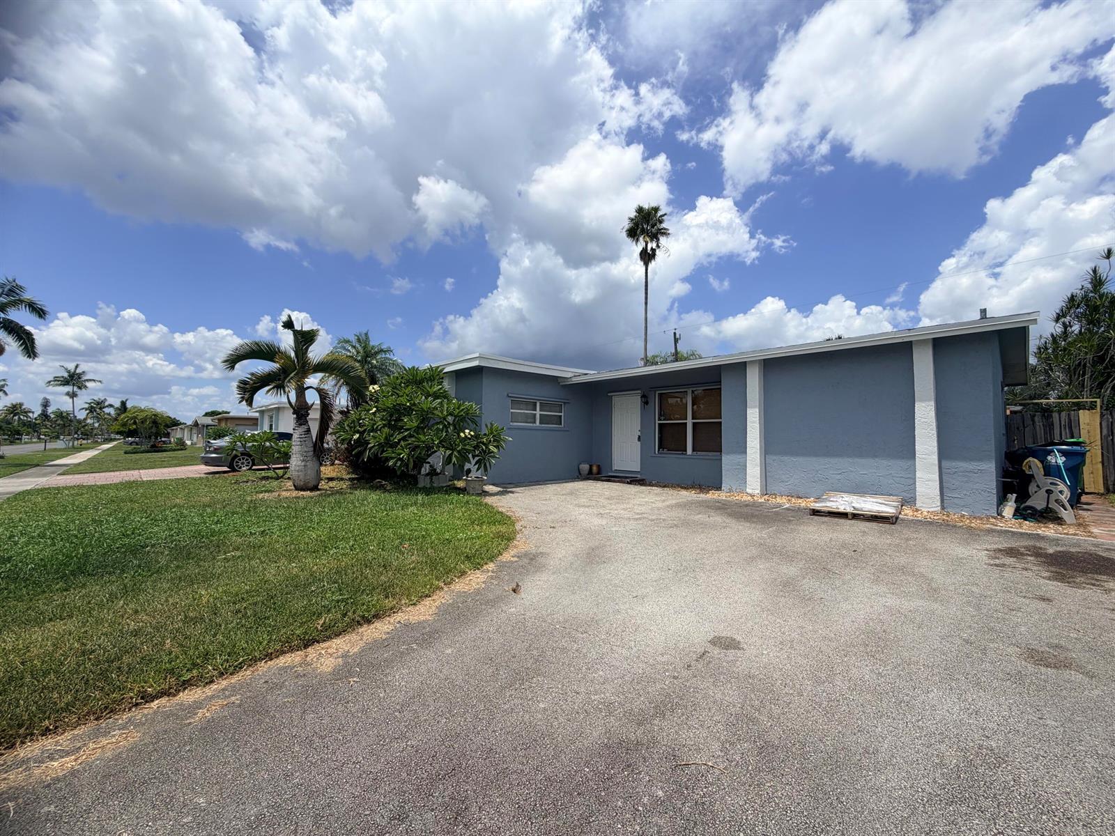 8381 NW 28TH Place, Sunrise FL 33322