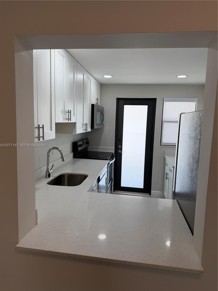 801 N Ocean Blvd # 702, Pompano Beach FL 33062