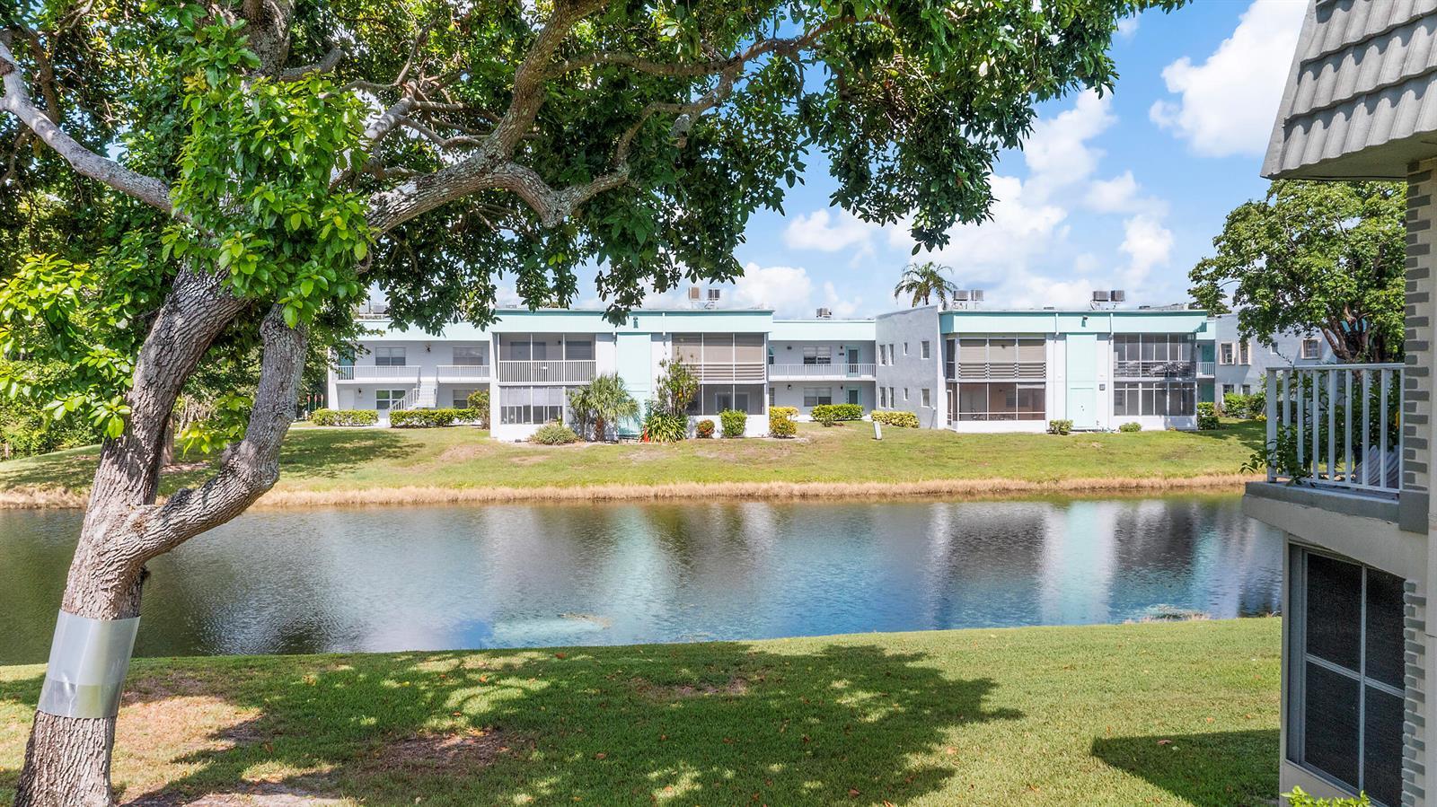 477 Monaco J, Delray Beach FL 33446