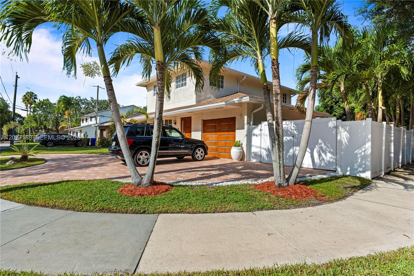 2801 N 38th Ave, Hollywood FL 33021