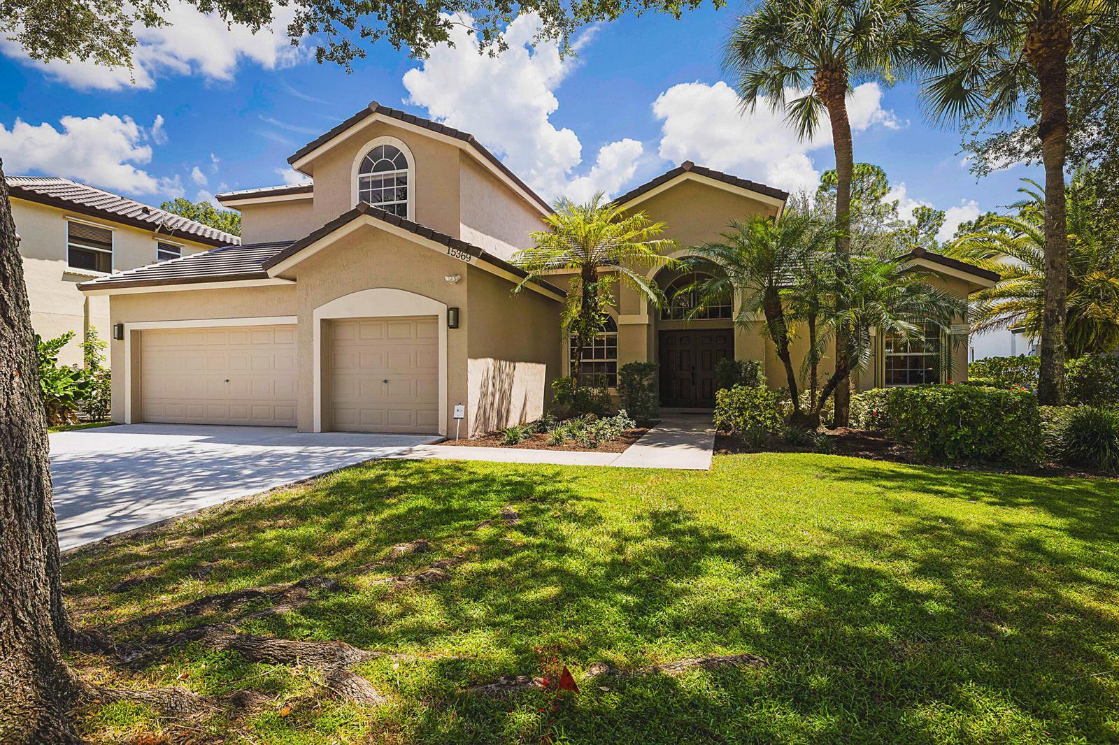 15369 Whispering Willow Drive, Wellington FL 33414