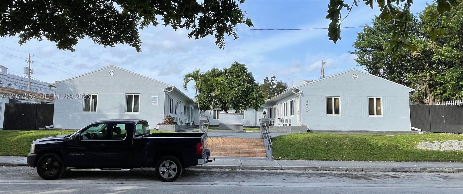 430 SW 6th Ave # 2, Miami FL 33130