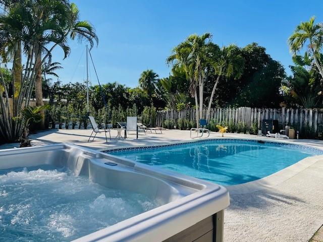 2401 ANDROS Lane, Fort Lauderdale FL 33312